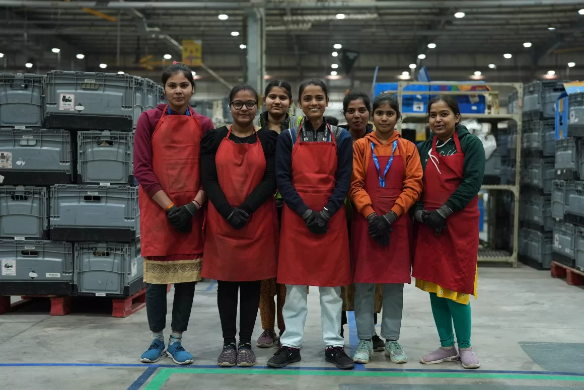 अमेज़न इंडिया हरियाणा में महिलाओं को शाम की पाली में काम करने का अवसर प्रदान करता है